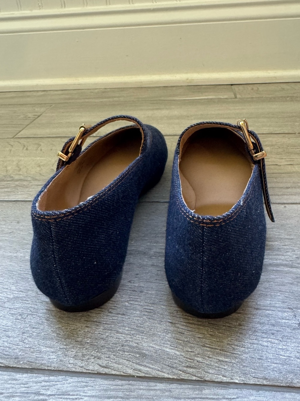 Madewell The Remy Mary Jane Flat in Denim:
Sculptural Buckle Edition NWOT 5.5 - Picture 5 of 11